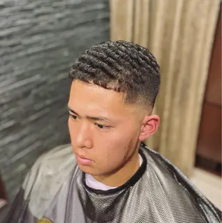 ショート パーマ メンズ 野川 純麗のヘアスタイル