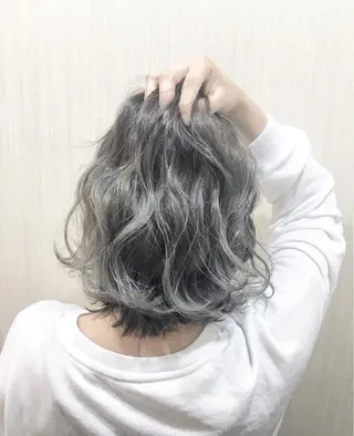 セミロング カラー パーマ ヘアアレンジ テディ teddyのヘアスタイル