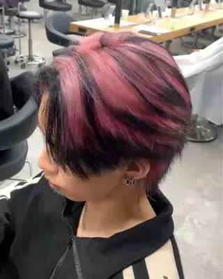 セミロング カラー メンズ 三浦 洋斗のヘアスタイル