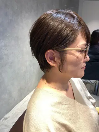 ショート カラー 東 みのりのヘアスタイル
