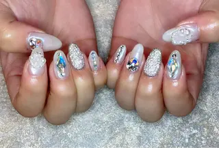 ネイル Lino+ ネイル&よもぎ蒸しのネイルデザイン