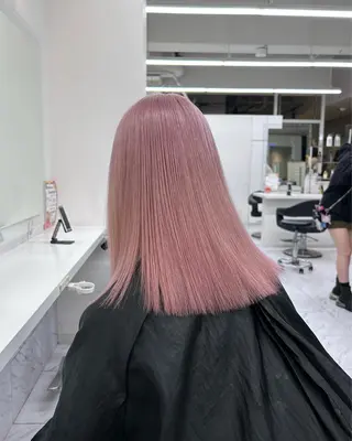 カラー 透明感ベージュ🤎 ナチュラルレイヤーのヘアスタイル