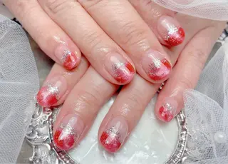 ネイル マジックミラー所属・マジック ミラーのネイルデザイン