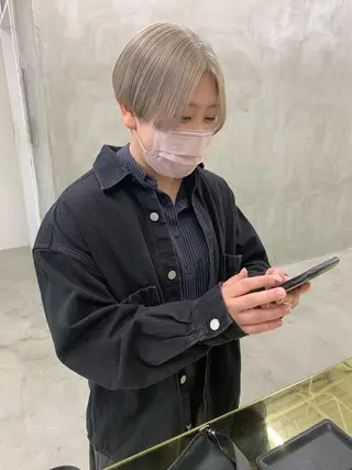 ショート カラー 🐝 hachi🐝のヘアスタイル