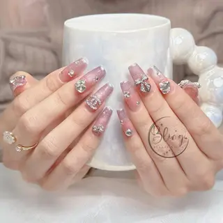 ロング Bling Salonのネイルデザイン