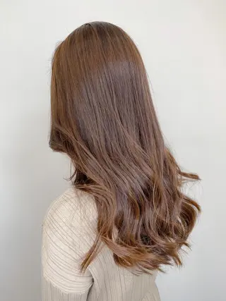 セミロング カラー 【透明感、艶髪】西村 有司のヘアスタイル