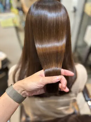 セミロング 猪瀬 純子のヘアスタイル
