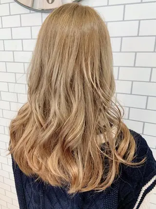 セミロング カラー ヘアアレンジ 韓国hair🦋 Nanaのヘアスタイル