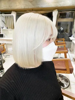 セミロング カラー ブリーチ koheiのヘアスタイル