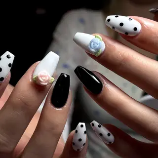 ネイル Dark Honey nozomiのネイルデザイン