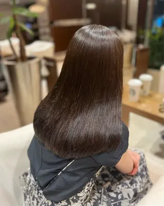 ロング 山田 梨乃のヘアスタイル