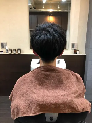 ミディアム 刈り上げの あおきさんのヘアスタイル