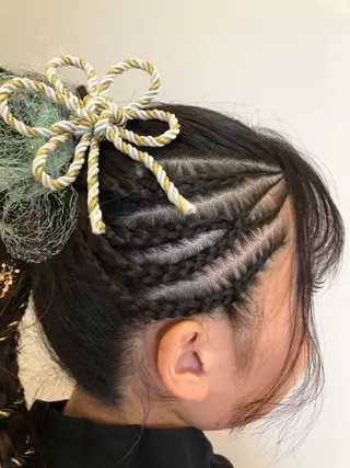 ヘアアレンジ Primus ﾌﾟﾘﾑｽのマツエク・マツパデザイン