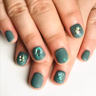 ネイル VOGUE ×SWANのネイルデザイン