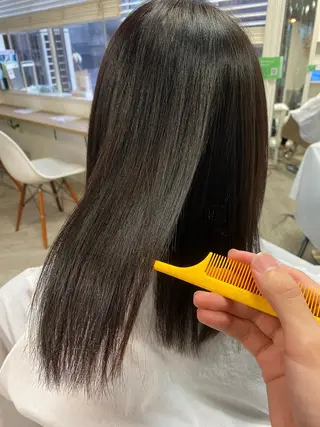 セミロング 髪質改善/艶髪 やまなかのヘアスタイル