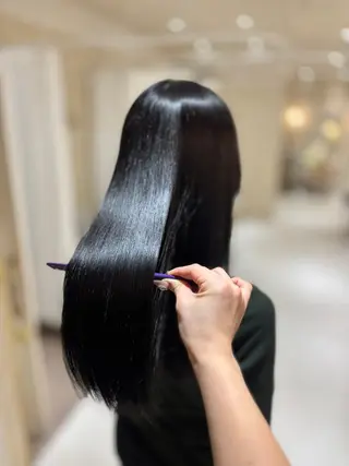 ロング りほ/顔周りカット/ レイヤーカットのヘアスタイル