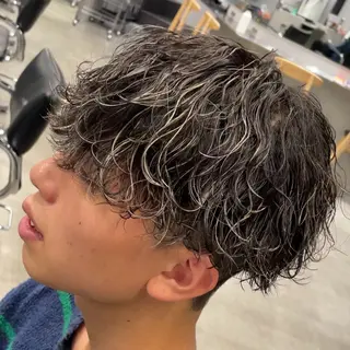 ミディアム カラー ヘアアレンジ メンズ fifth 石川 凪のヘアスタイル