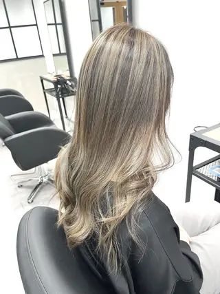 ロング カラー ヘアアレンジ メンズ 松下 倫子のヘアスタイル