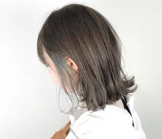 ショート カラー _WHITE高槻店 yusukeのヘアスタイル