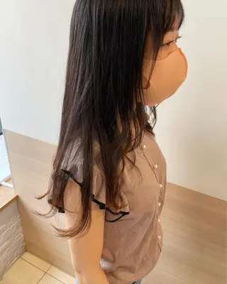 ロング カラー 天野 瑠真のヘアスタイル