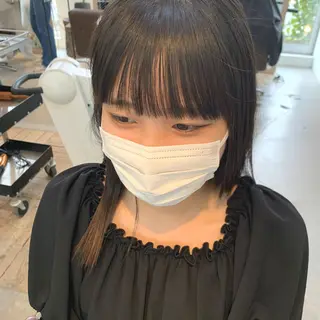 ミディアム 綿貫 美雪のヘアスタイル