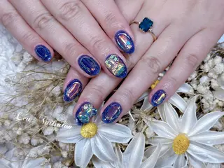 ショート カラー ネイル Le’a NailSalonのネイルデザイン