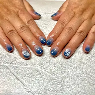 ネイル 中野 優香のネイルデザイン