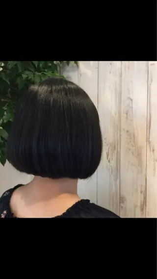 ショート 奥谷 美代子のヘアスタイル