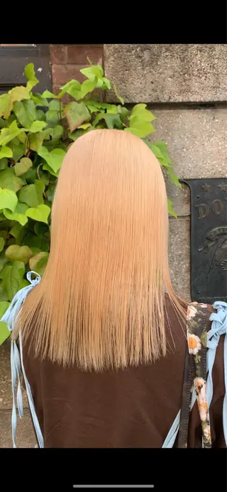ロング カラー れい🫧 ハイトーン特化のヘアスタイル