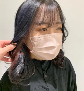ミディアム カラー ヘアアレンジ ayumi🌈 インナーカラー🌈のヘアスタイル