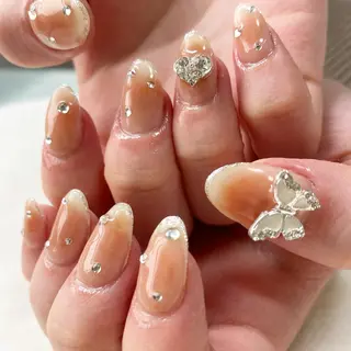 ネイル Laki nailのネイルデザイン