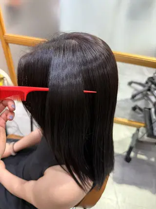 ロング カラー チョウ シモのヘアスタイル