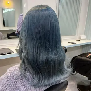 ミディアム カラー ブリーチカラー 🩵MIZUKIのヘアスタイル
