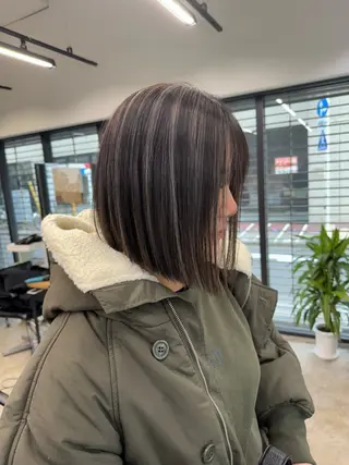 ミディアム yuuka🌻 ハイライト/艶カラーのヘアスタイル