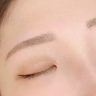アイブロウ anocharm ☻ HIKARIのマツエク・マツパデザイン