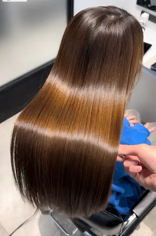 ロング 🍀美髪作り/髪質 改善🍀勝又亮平のヘアスタイル