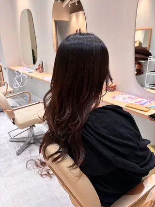 ロング 小林 琉花のヘアスタイル