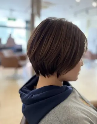 ショート Cuthie 泉川のヘアスタイル