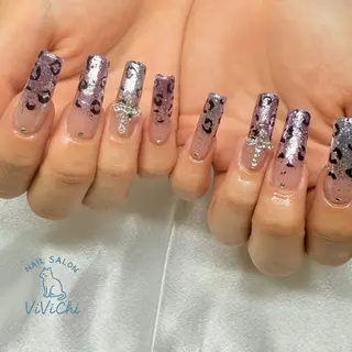 ネイル ViViChi 梨帆のネイルデザイン
