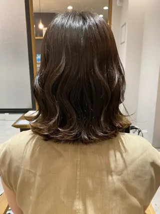 ミディアム 高橋 柊和のヘアスタイル