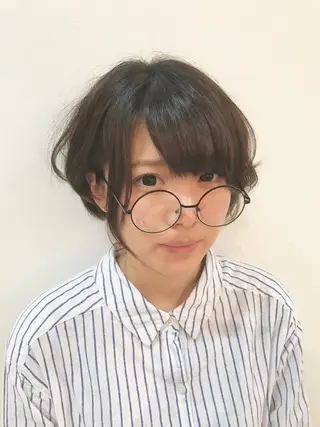 ショート パーマ 岡本 智次のヘアスタイル