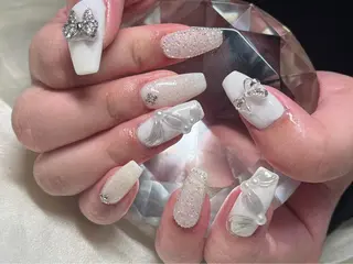 ネイル マツエク・マツパ アイブロウ Nail&eye Belire 新宿のネイルデザイン