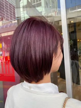ショート カラー デザインカラー✨新倉 佑奈のヘアスタイル