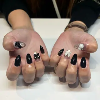 ネイル 関野 彩加のネイルデザイン