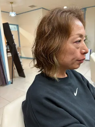 ミディアム パーマ 朝生 海都のヘアスタイル