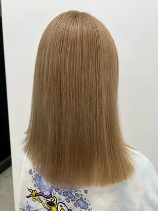 ミディアム カラー 【N°deseo】 Hiromi🦋のヘアスタイル