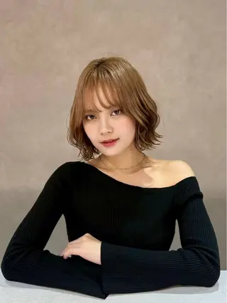 ショート ‪🔆‬ハイトーン ‪🔆‬AYAKAのヘアスタイル