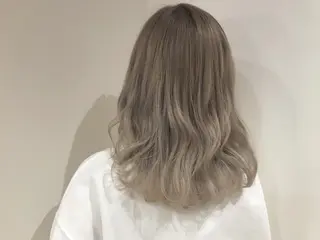 ミディアム カラー ヘアアレンジ 対馬 粘音のヘアスタイル