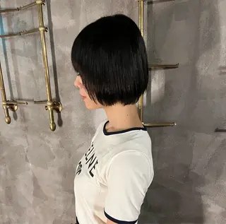 ショート カラー ブリーチ/縮毛矯正 ❤️‍🔥シンノスケのヘアスタイル