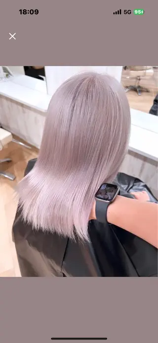 セミロング 🩶 momoka 🩶のヘアスタイル